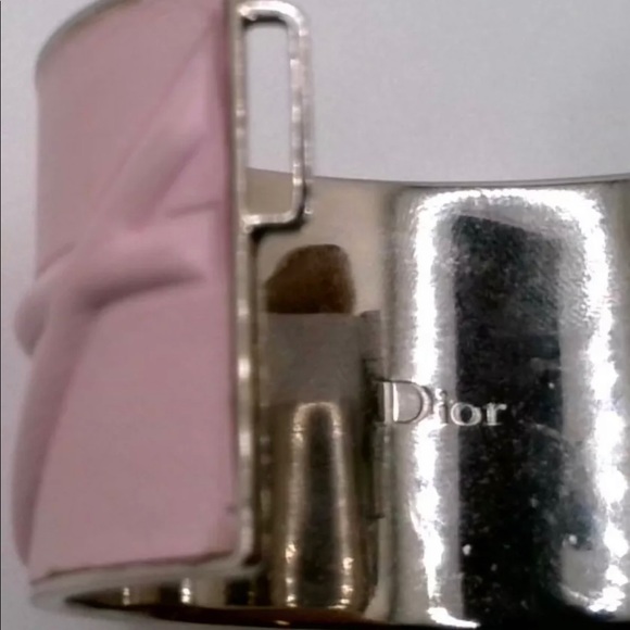 DIOR 💯% authentic diorama pink metal/leather cuff - Picture 6 of 13